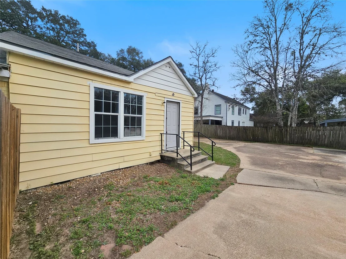 Photo of 1023 Meyer Street