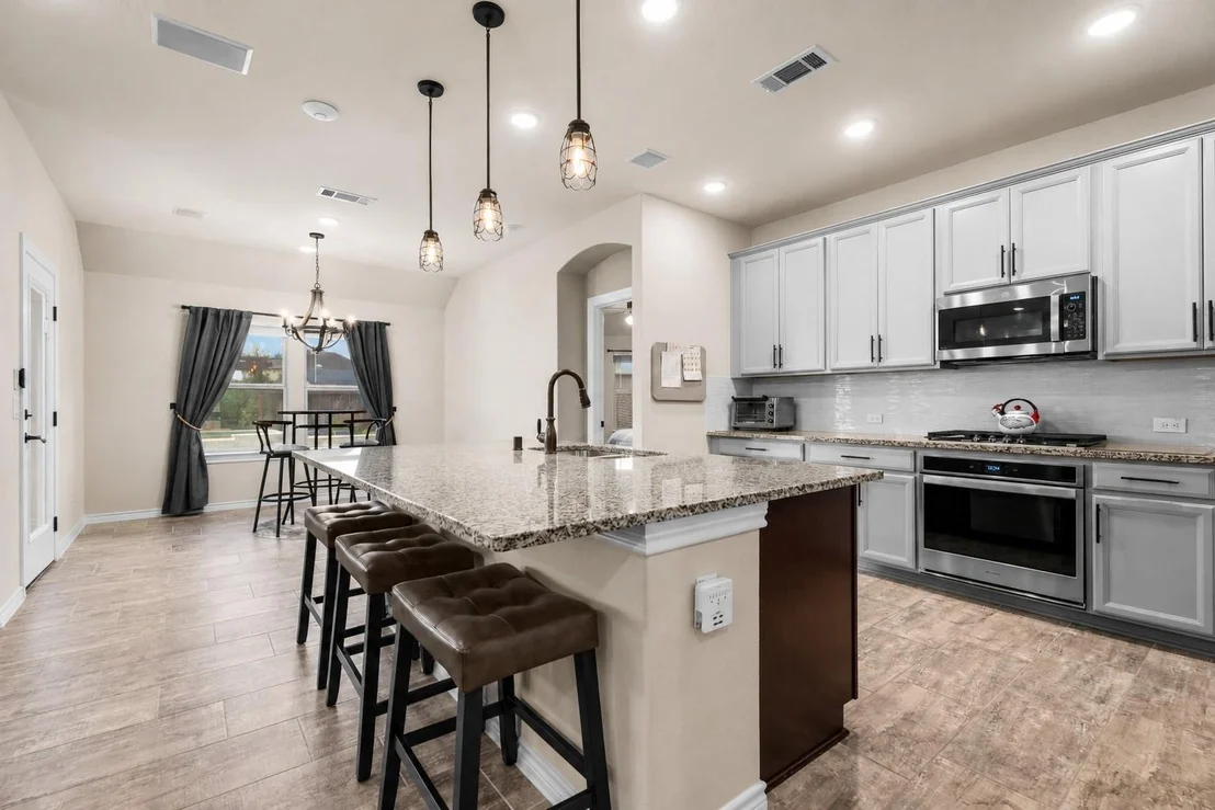 Photo of 4380 Imperial Gardens Drive