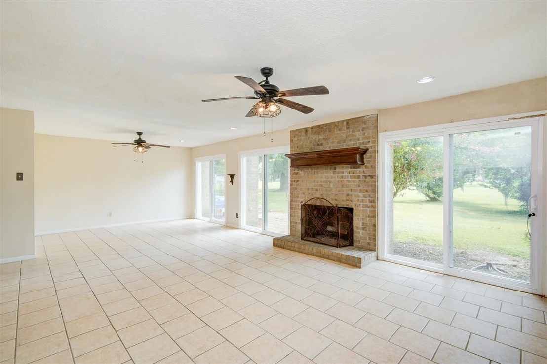 Photo of 1826 Veranda Drive