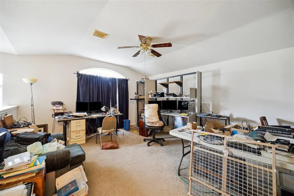Photo of 907 Chad