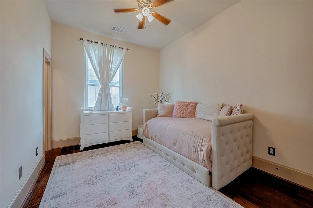 Photo of 2807 Chartres Street Street