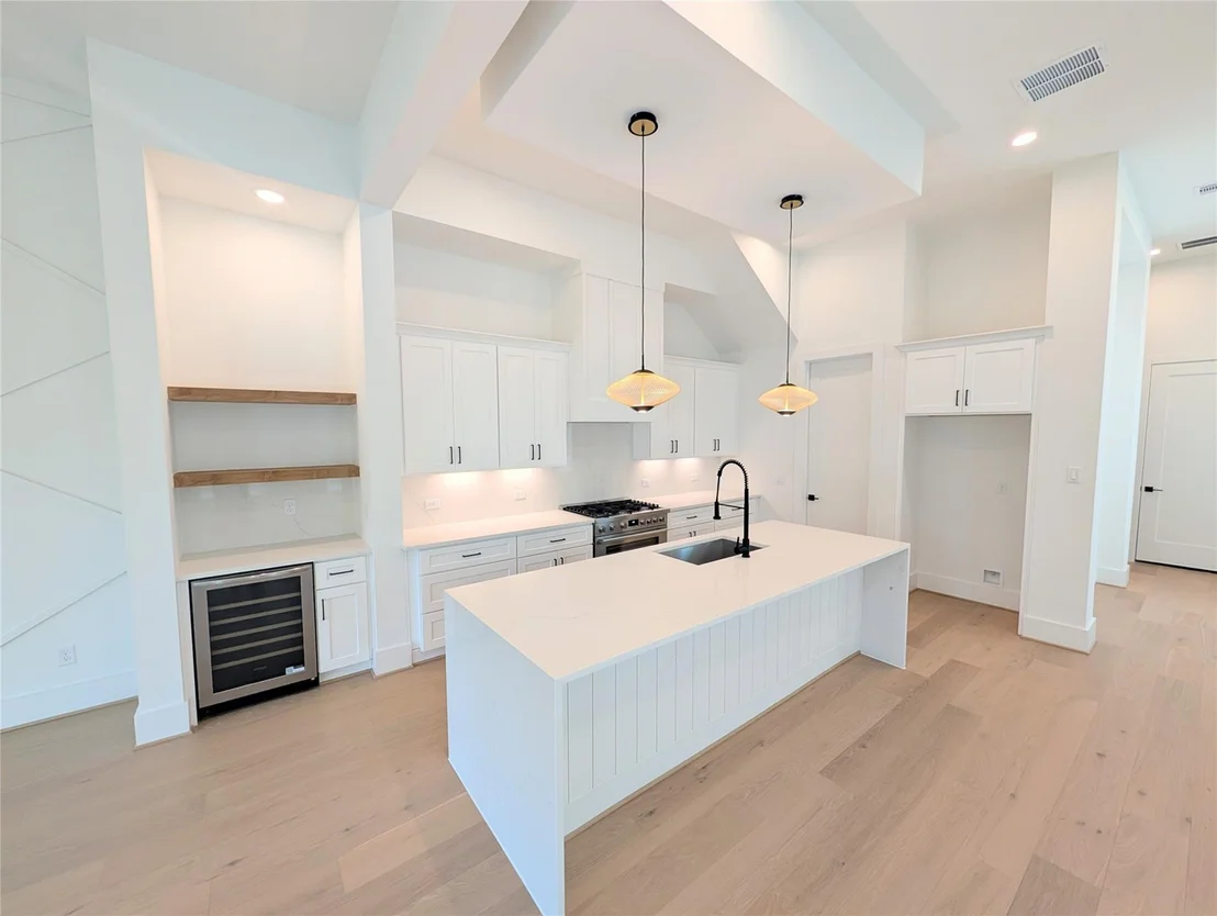 Photo of 2632 Persa Street