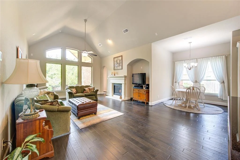 Photo of 4835 Legend Creek Drive