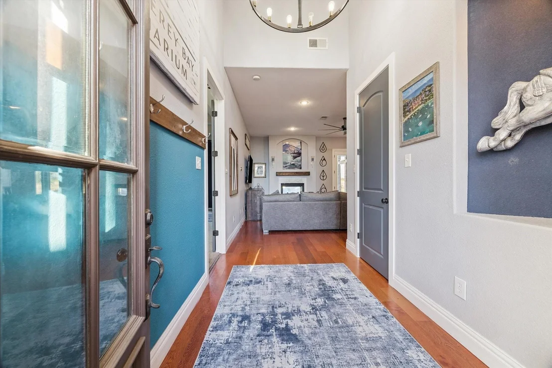 Photo of 4710 Shadow Grass Drive