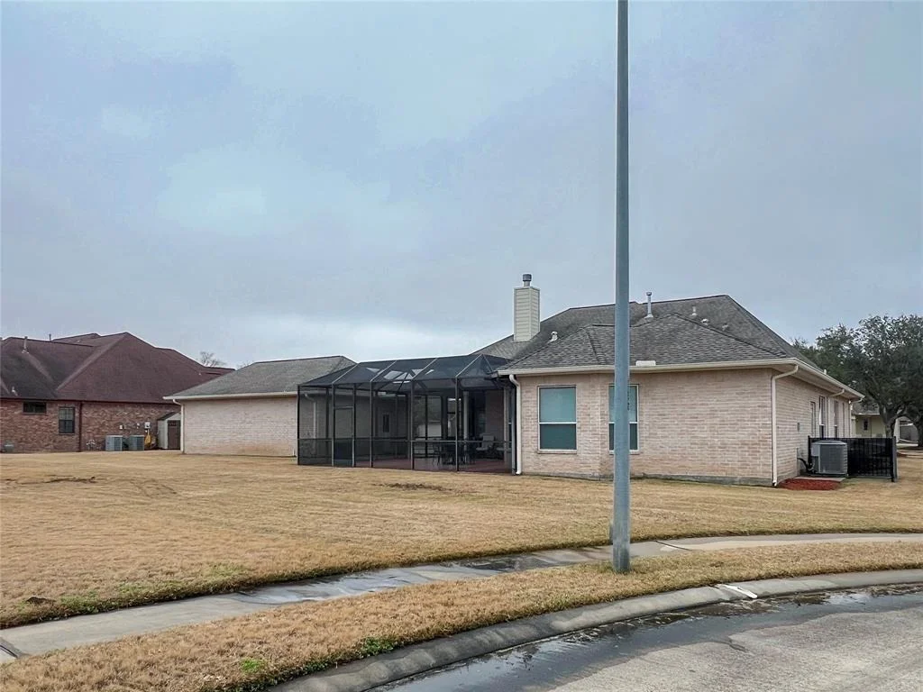 Photo of 141 Spanish Oak Circle