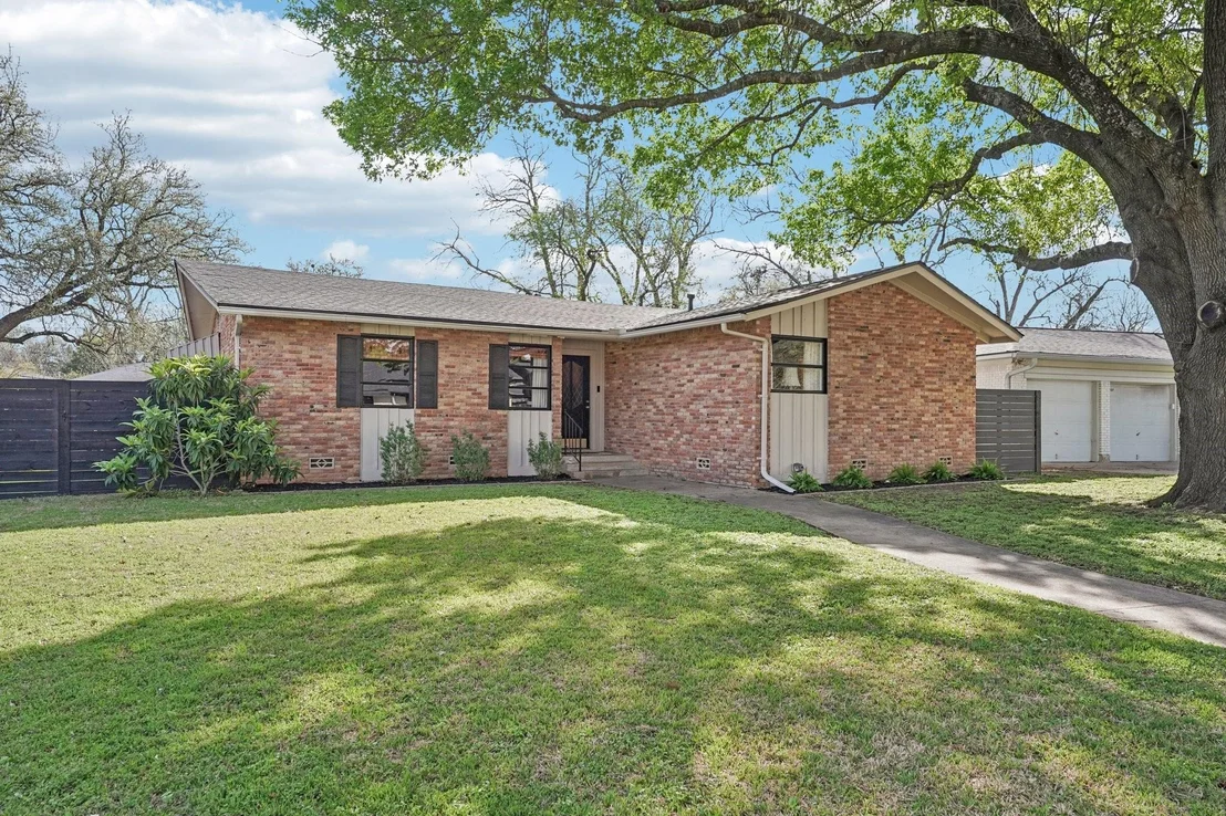Photo of 2141 Hermanson Drive