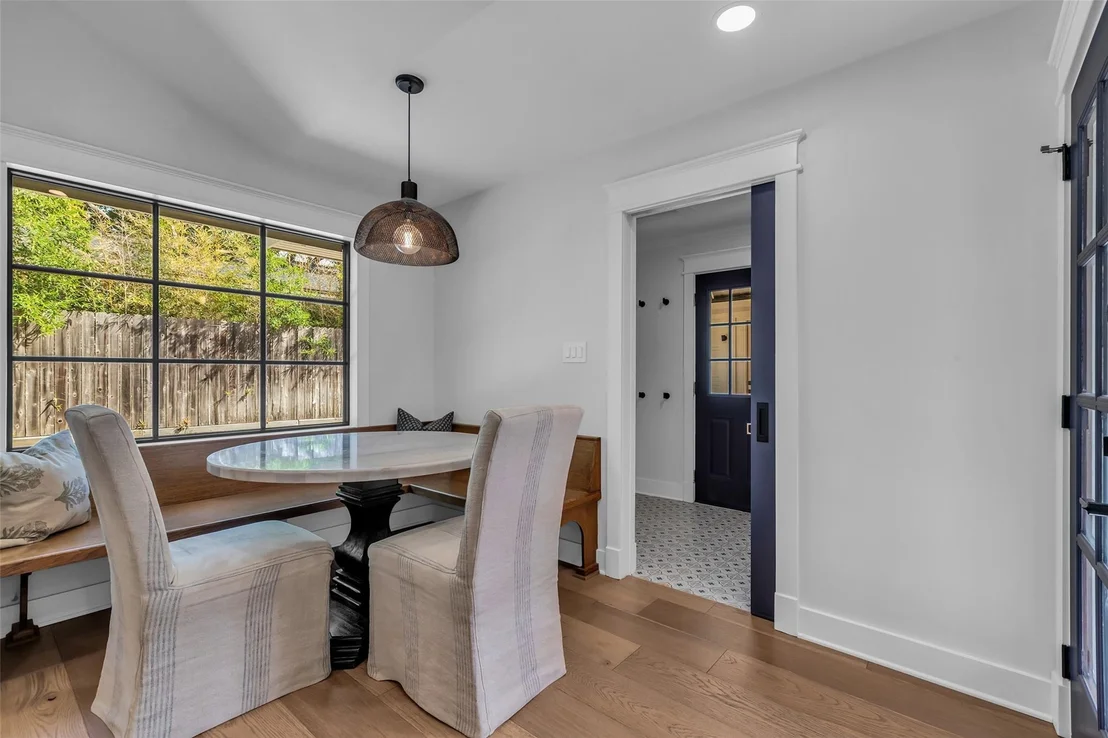 Photo of 606 Hallie Drive