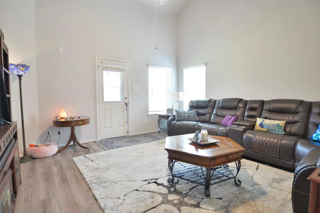 Photo of 5318 Cascade Court