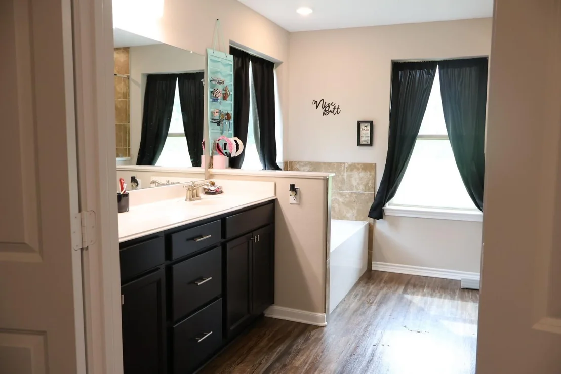 Photo of 4465 Sumrall Road