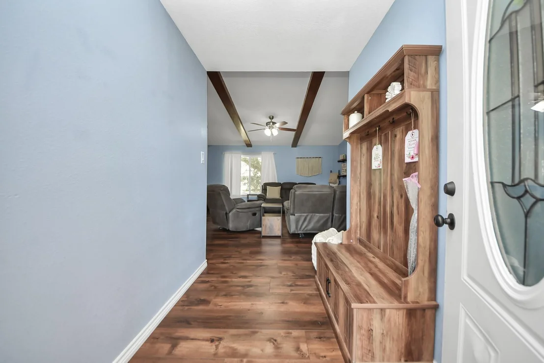Photo of 1405 Avenue G