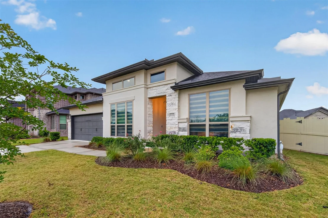 Photo of 10383 Bayou Oaks Drive