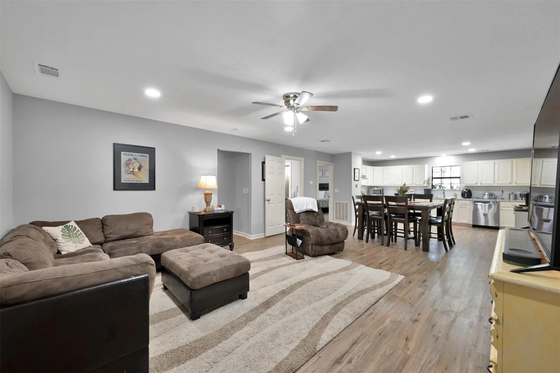 Photo of 15876 Pecan Drive