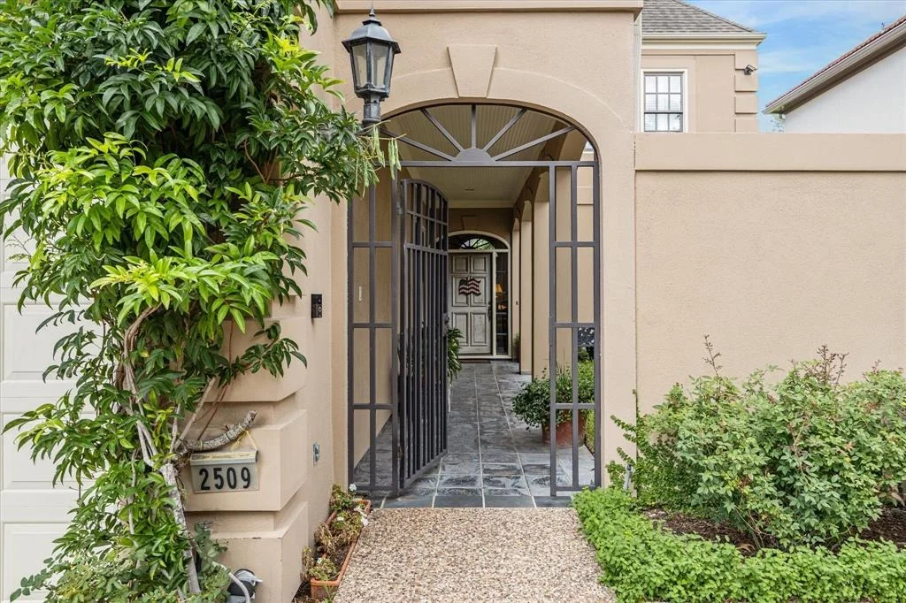 Photo of 2509 Westgate Drive