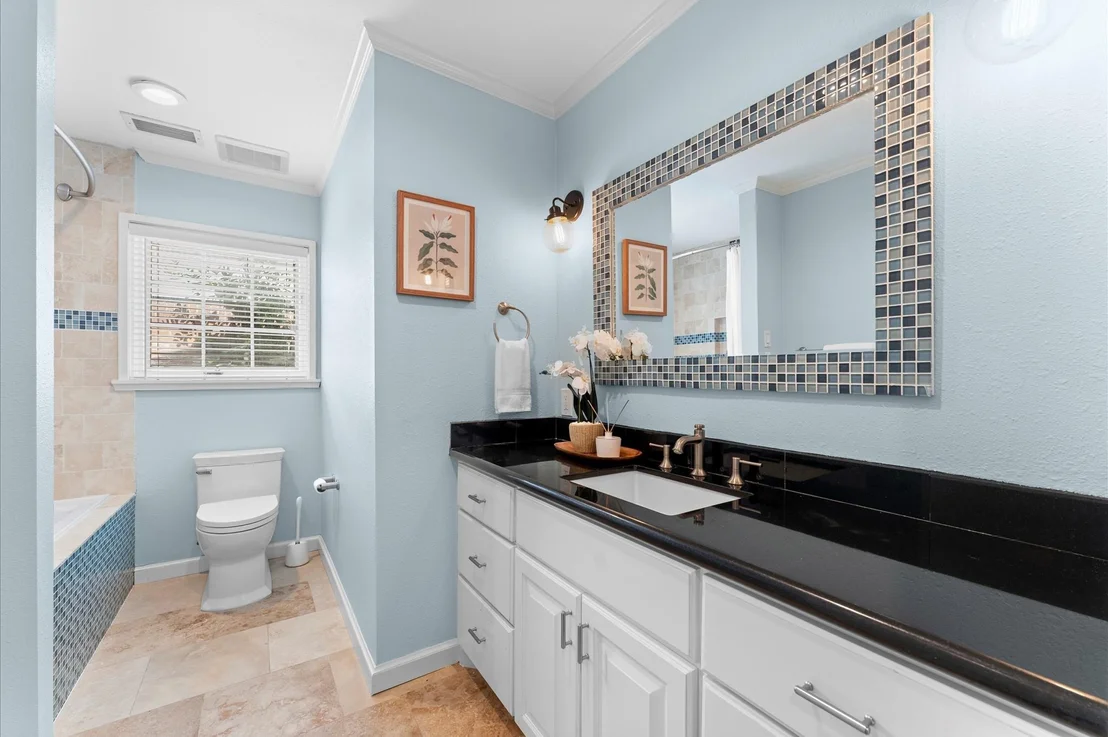 Photo of 12502 Pinerock Lane