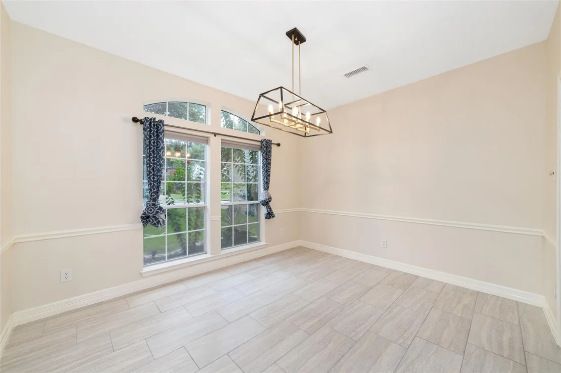 Photo of 6207 Suncrest Court