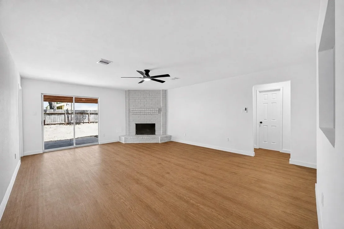Photo of 13814 Bella Drive