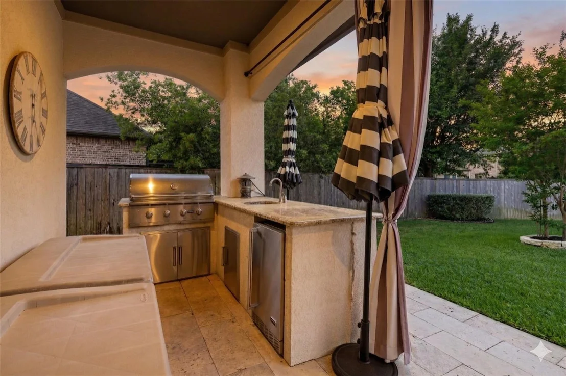 Photo of 19 Pondera Point Drive
