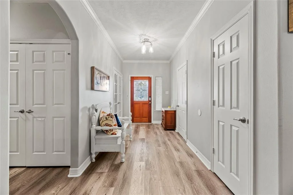 Photo of 2409 Deercreek Circle