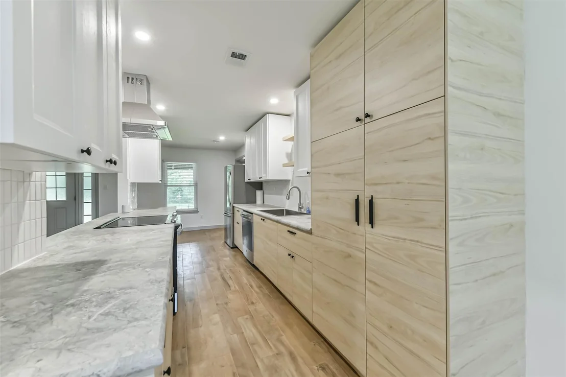 Photo of 3410 Crestmeadow Drive