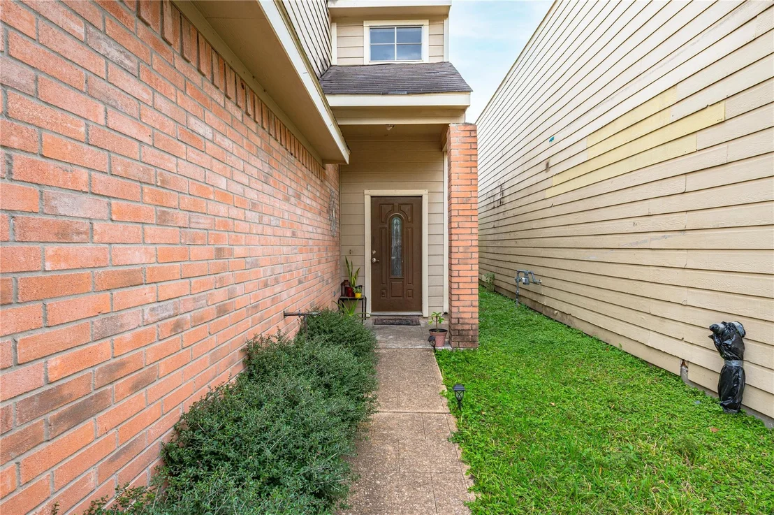 Photo of 9283 Kingsflower Circle