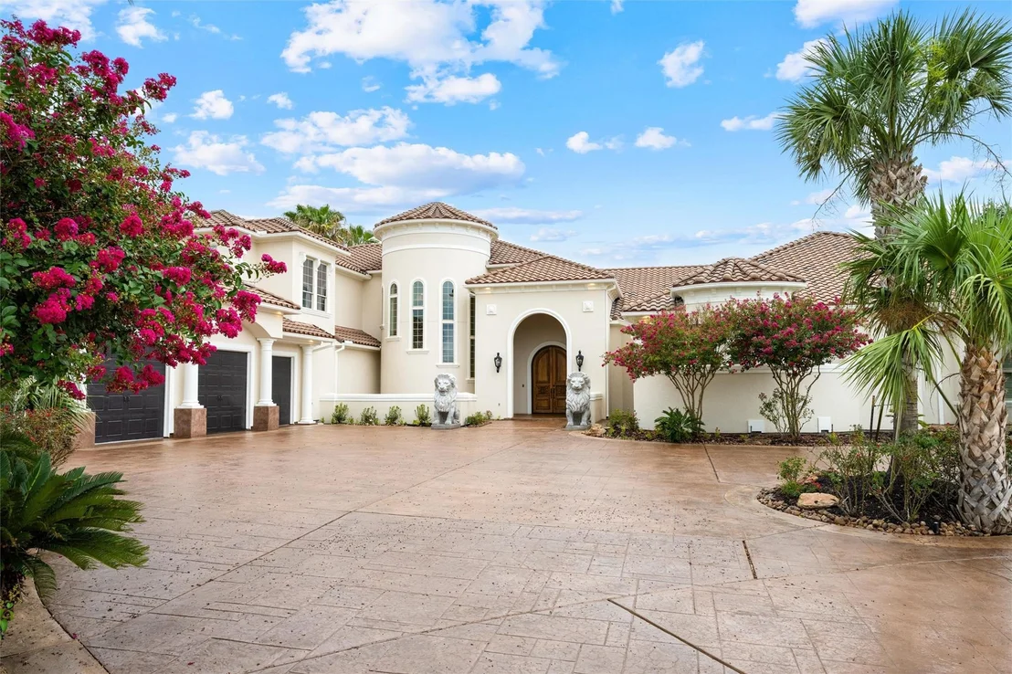 Photo of 6710 Falcon Point
