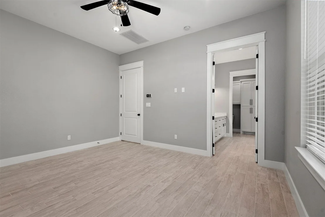 Photo of 13222 Doral Circle