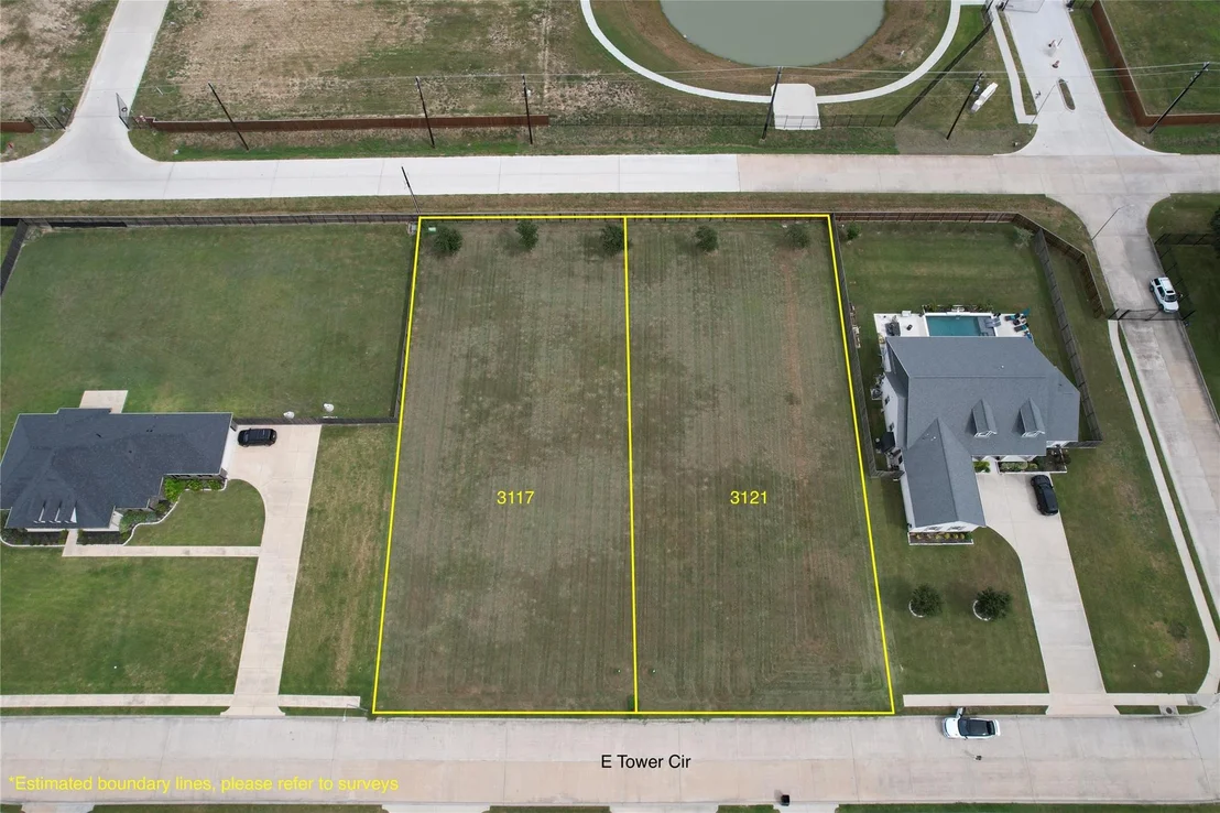 Photo of 3117 E Tower Circle