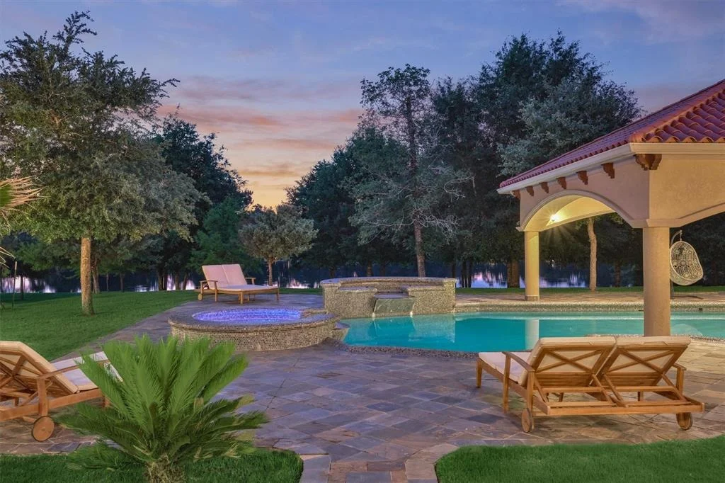 Photo of 490 Royal Navigator Road