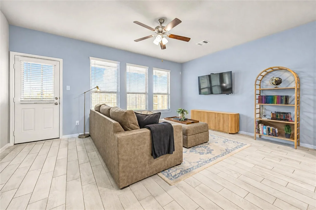 Photo of 1416 Sundown Glen Lane