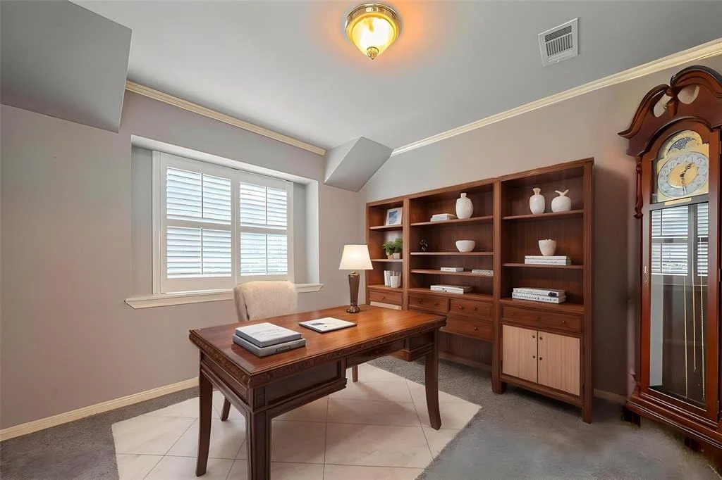 Photo of 330 N Wilcrest Drive