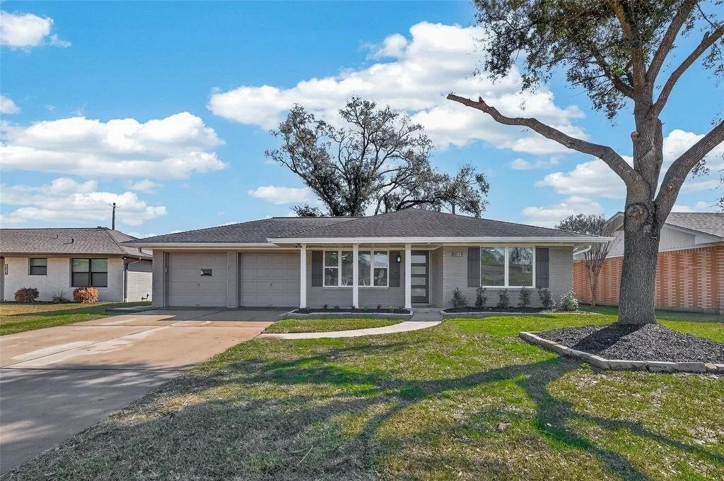 Photo of 1822 Millwood Drive