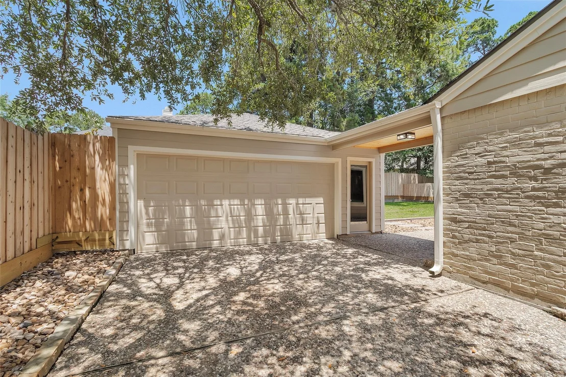 Photo of 11830 Thoreau Drive