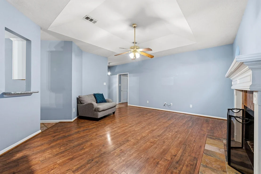 Photo of 10407 Twin Oak Drive