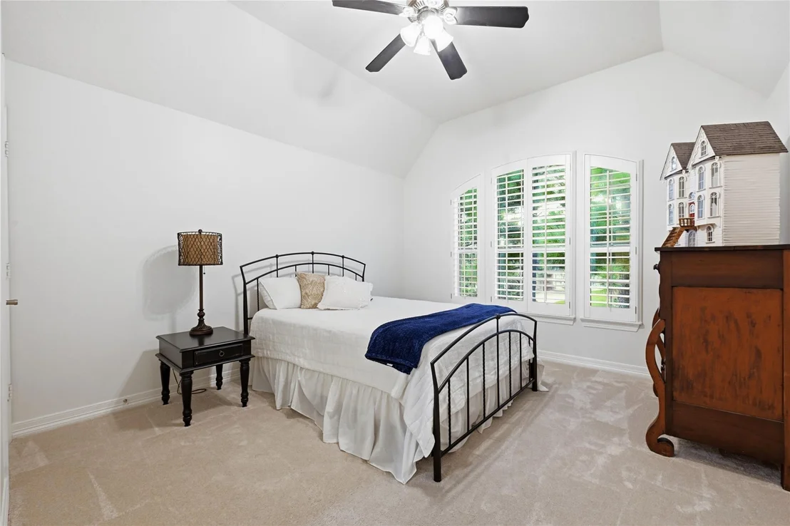 Photo of 10111 Earlington Manor Drive