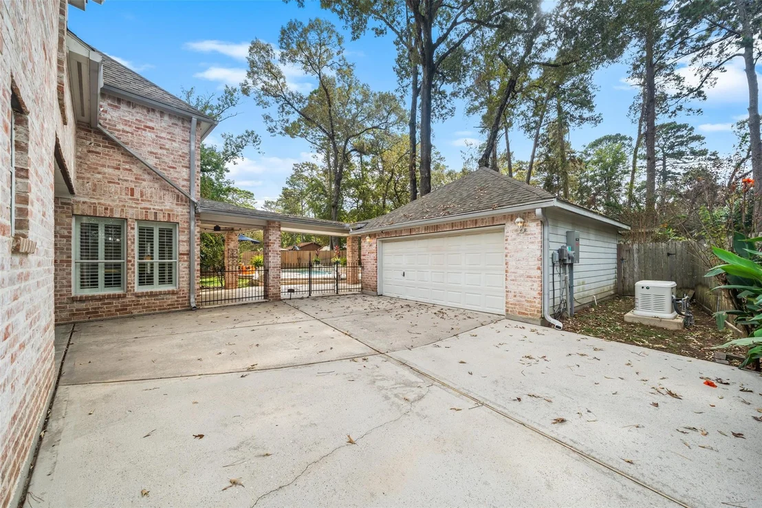 Photo of 14123 Spring Pines Drive