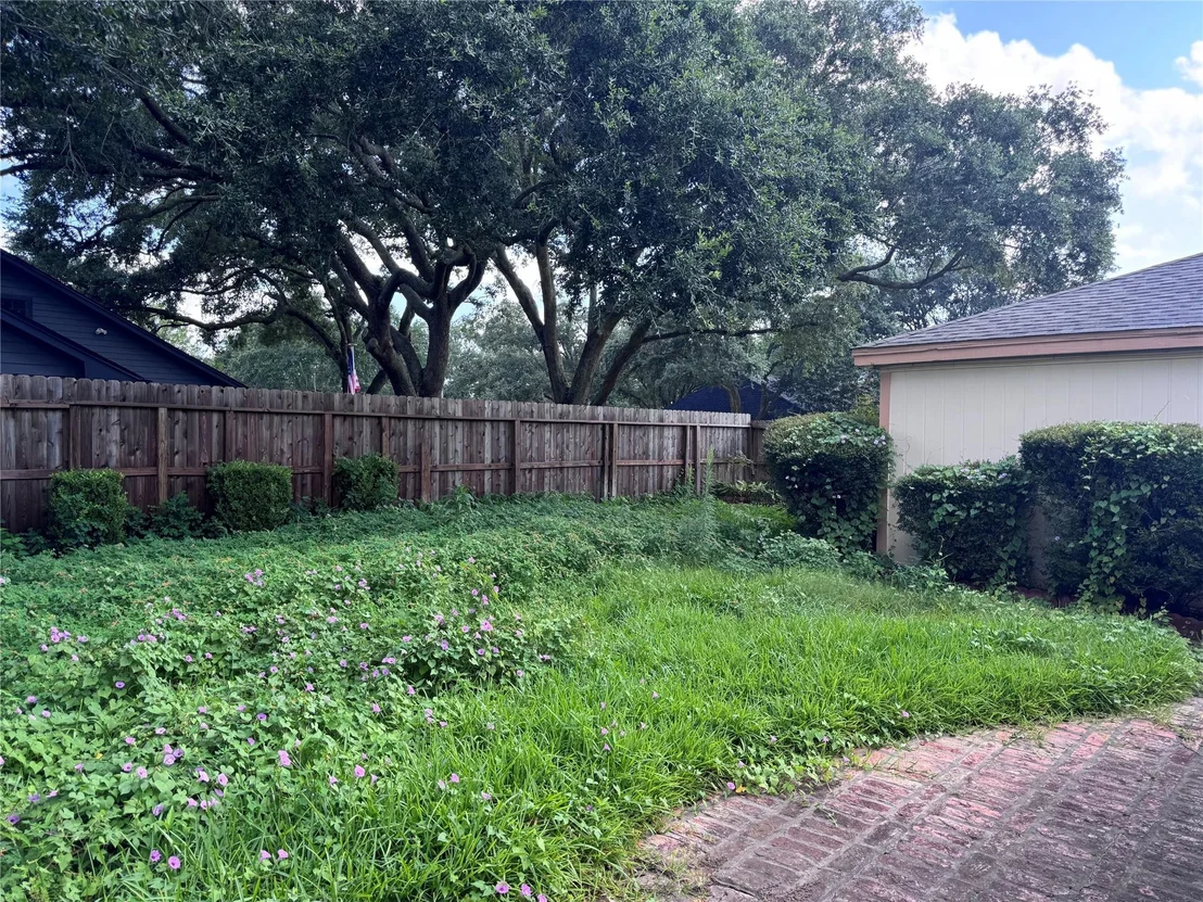 Photo of 22702 Indian Ridge Drive