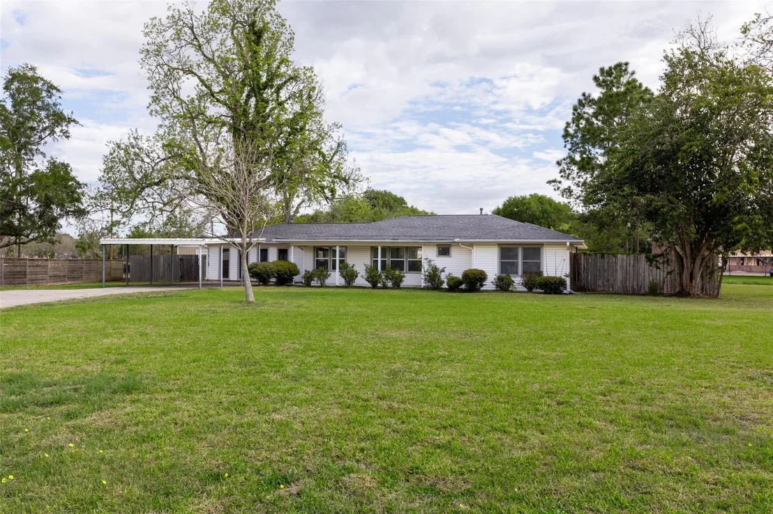 Photo of 1327 Hodges Lane