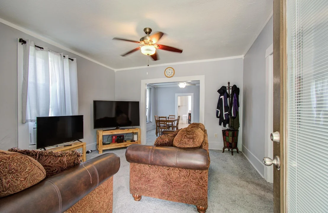 Photo of 155 Davis Street