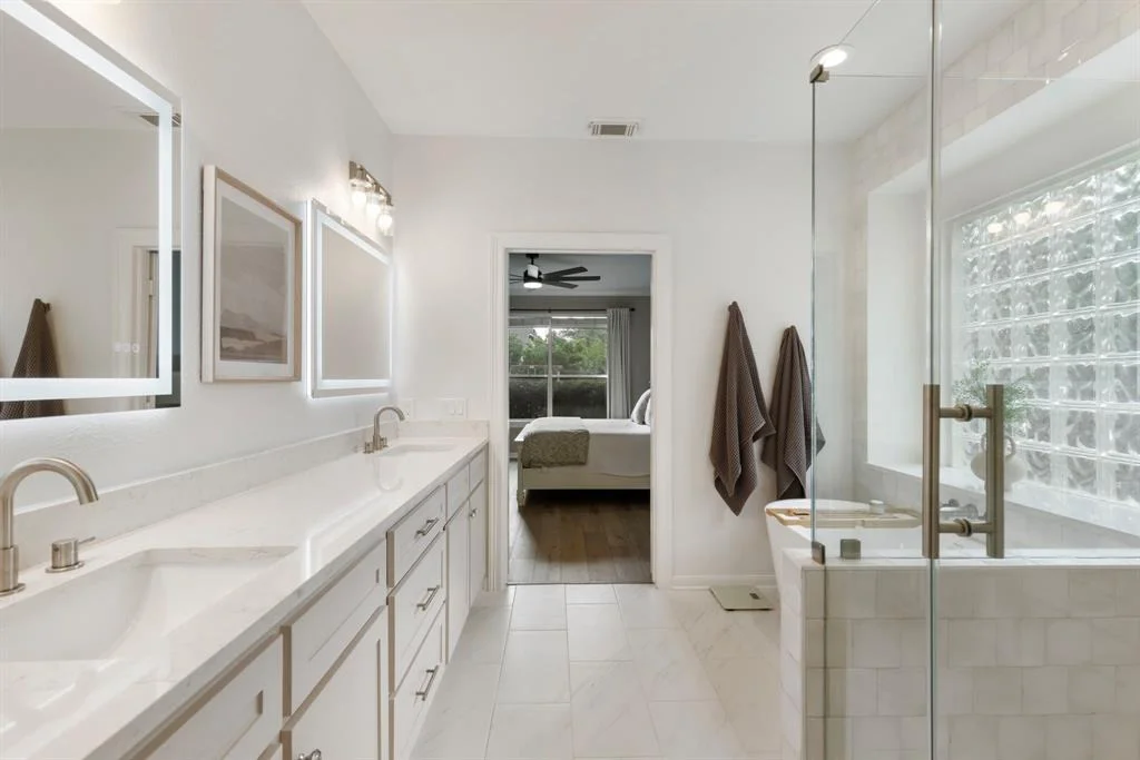 Photo of 20819 Pinebrook Hollow Lane
