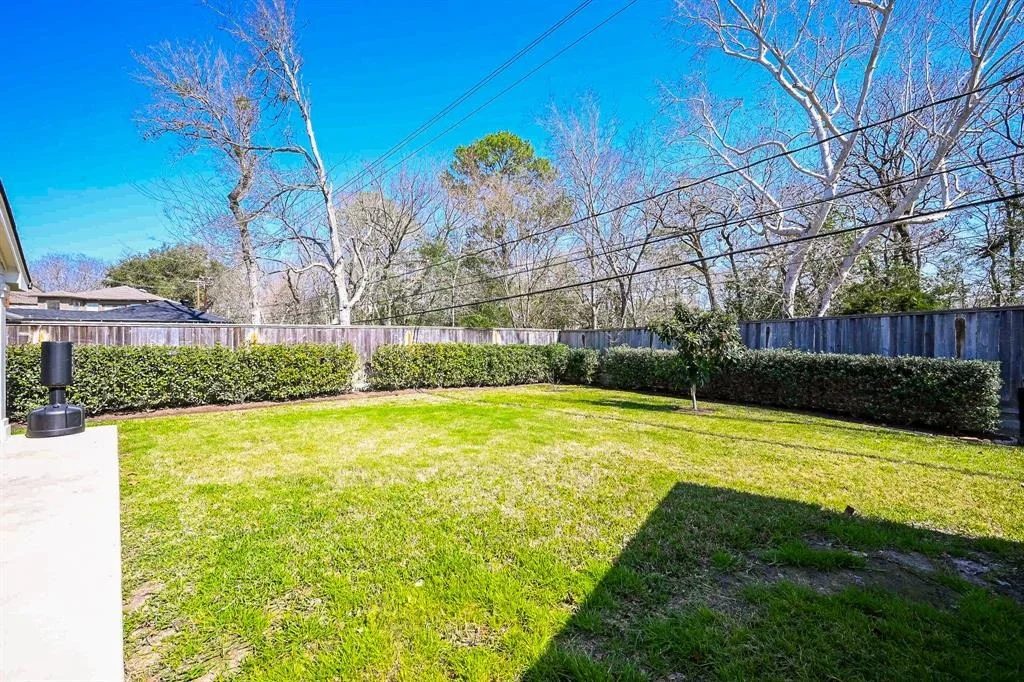 Photo of 203 Blue Willow Drive