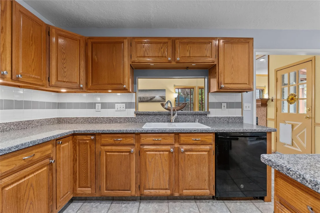 Photo of 1102 Juniper Canyon Lane