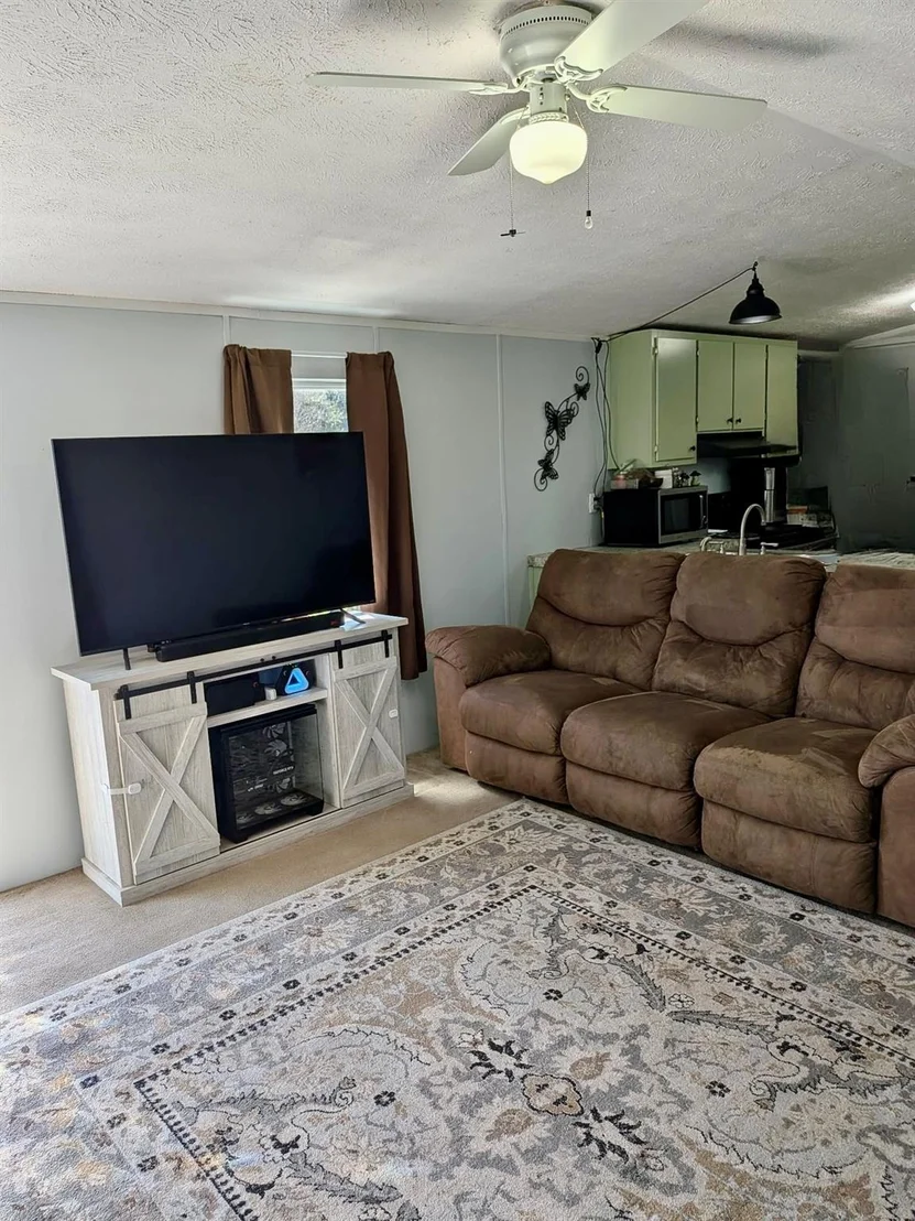 Photo of 1535 Bayview Drive