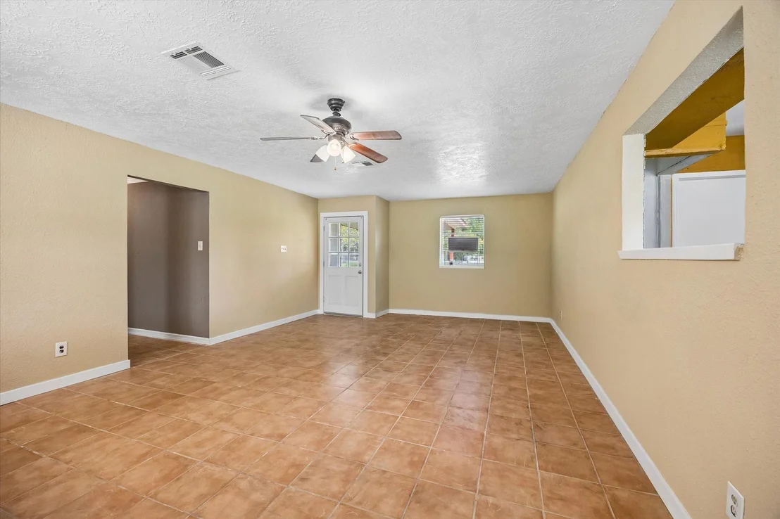 Photo of 18111 Roy Long Road