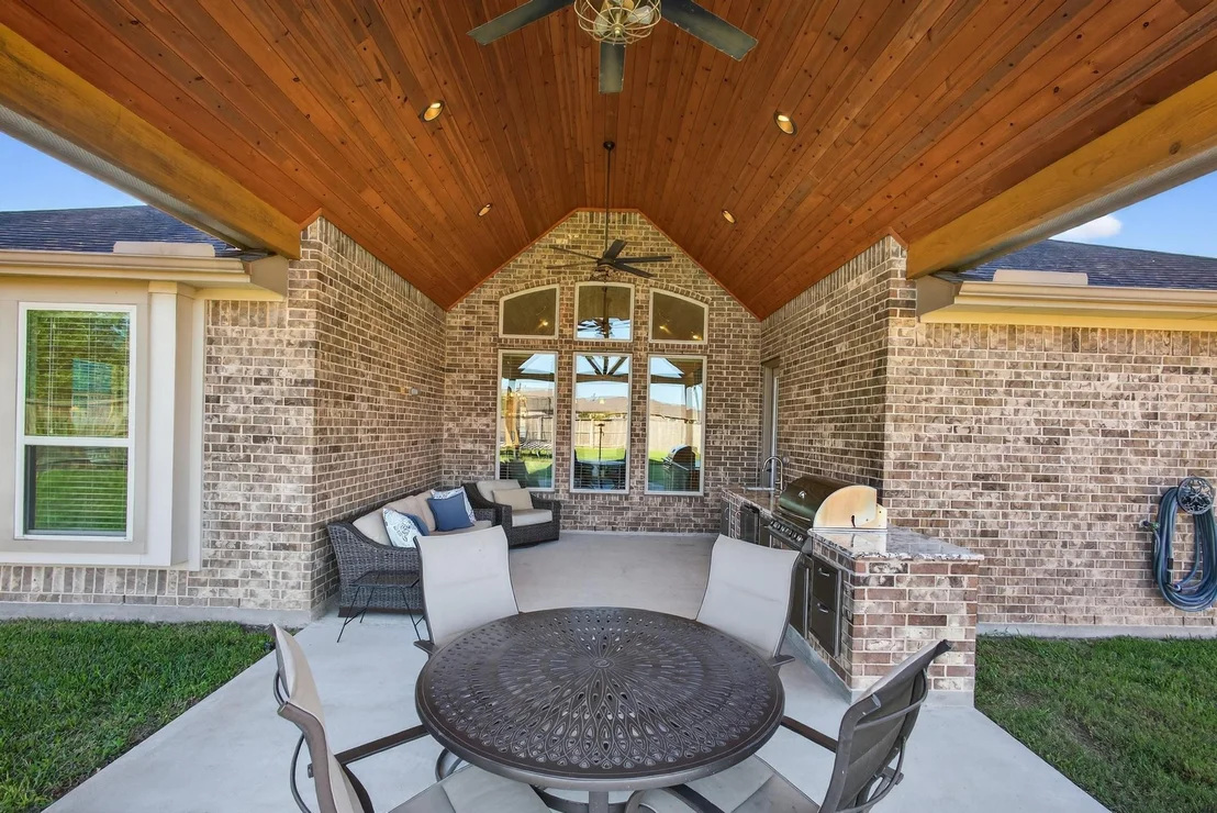 Photo of 2602 Walnut Crest Drive