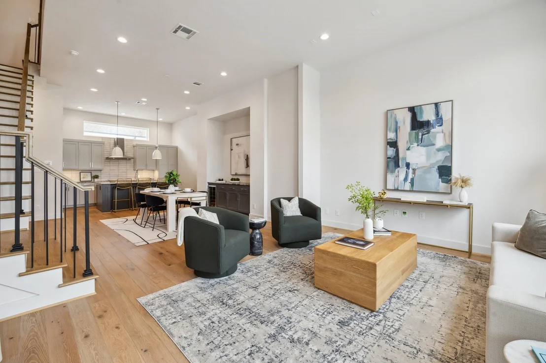 Photo of 2105 Emancipation Avenue