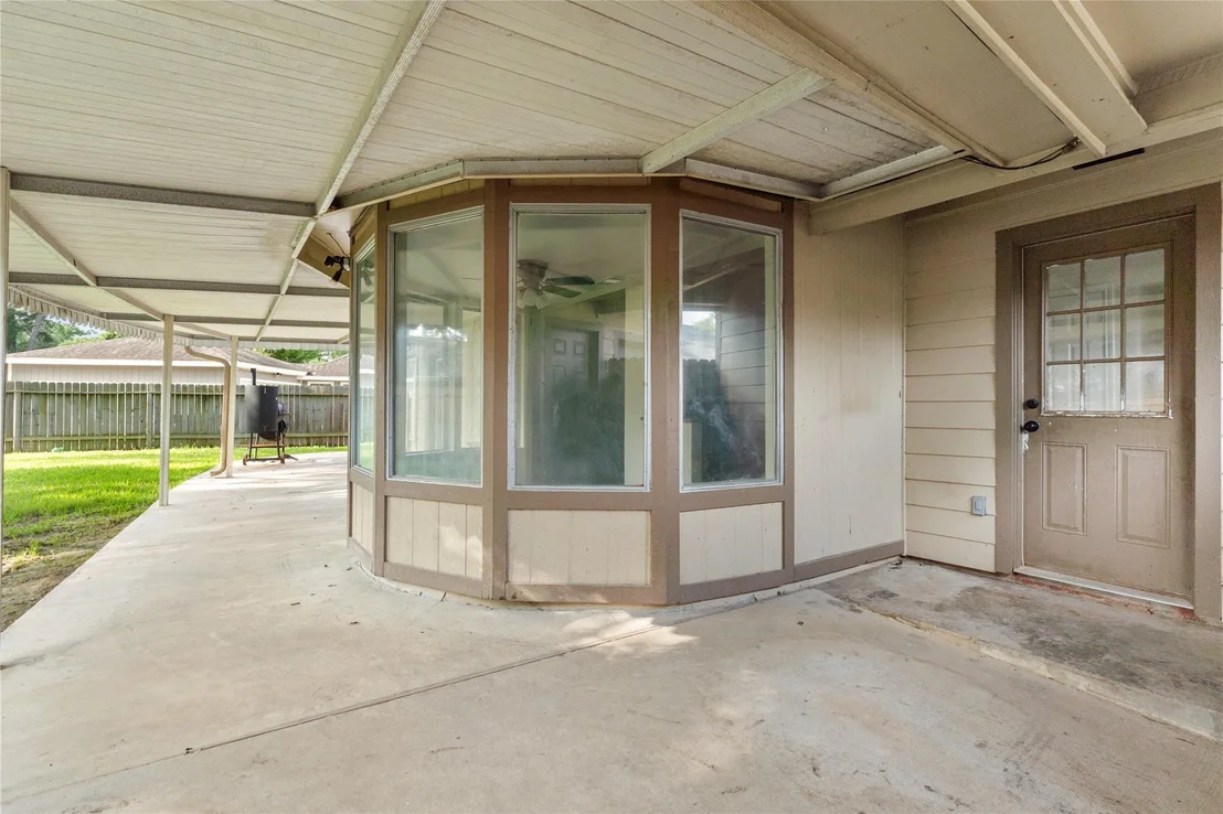 Photo of 16126 Spinnaker Drive