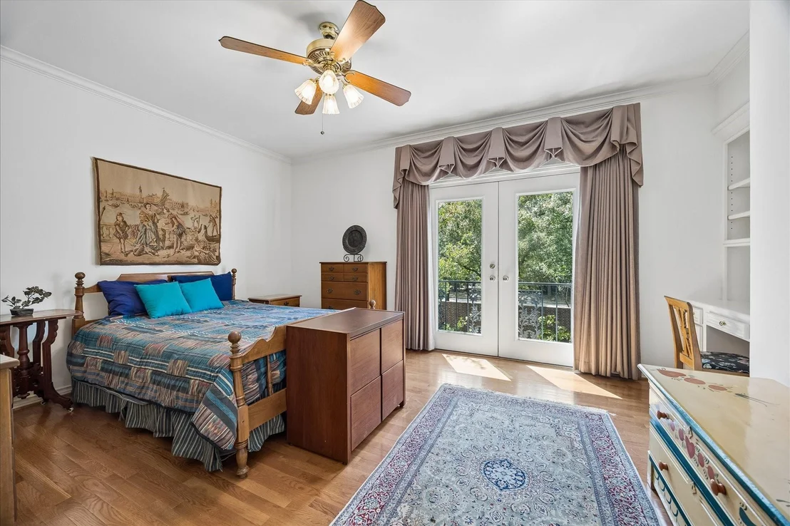 Photo of 231 Sugarberry Circle