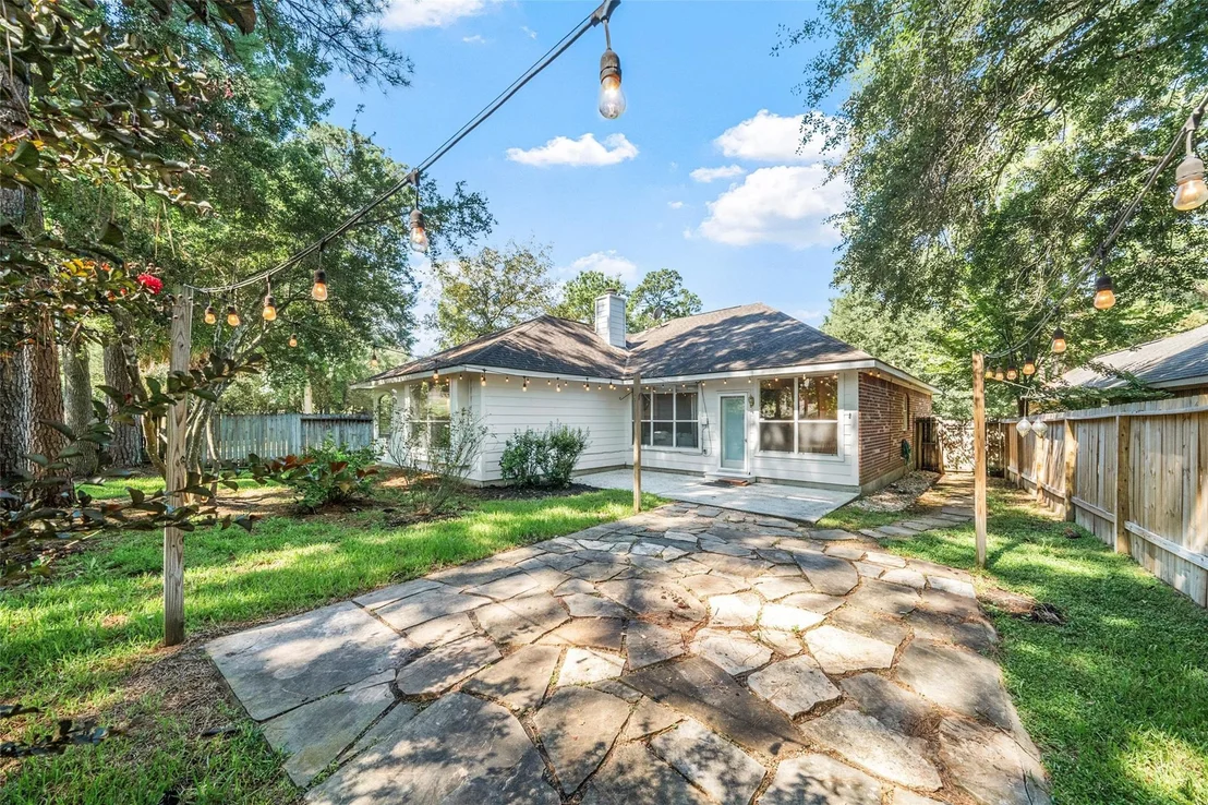 Photo of 18 Hidden Meadow Drive