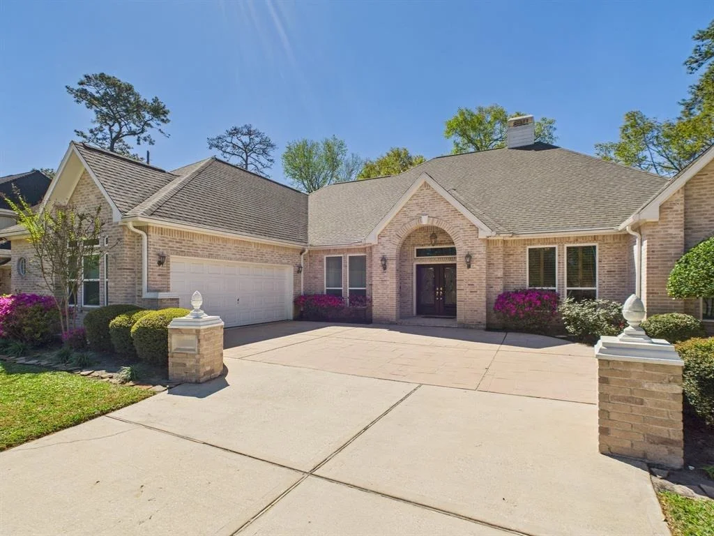 Photo of 8022 Rebawood Drive