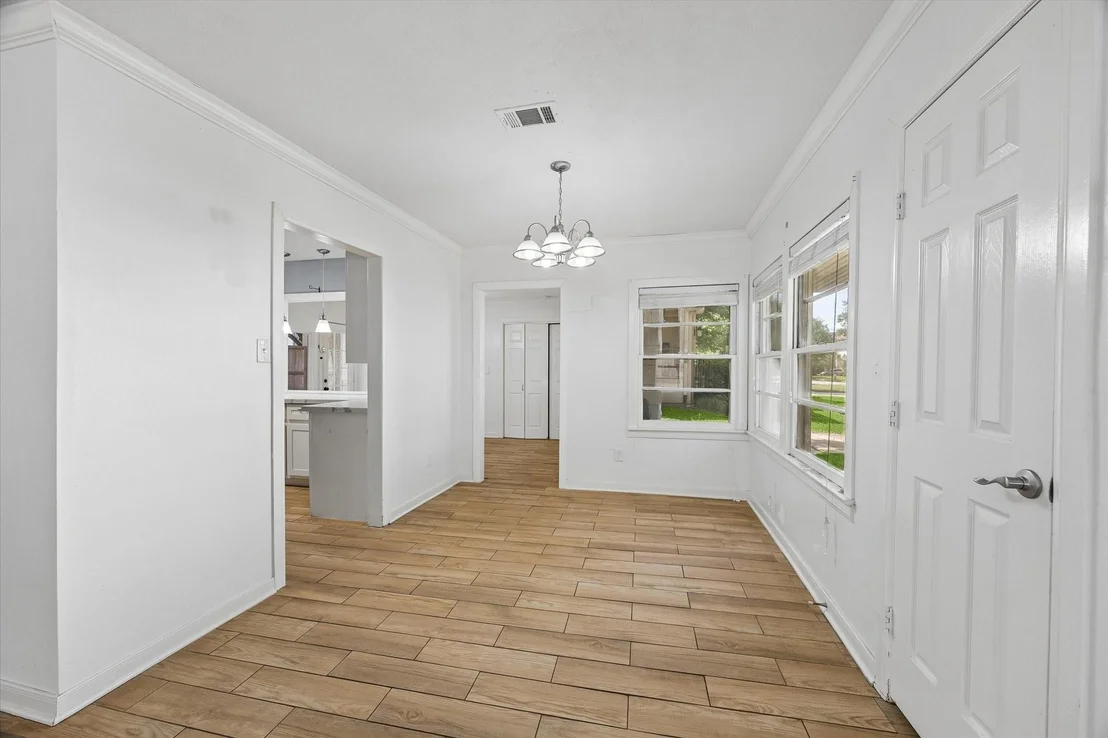 Photo of 5119 Patrick Henry